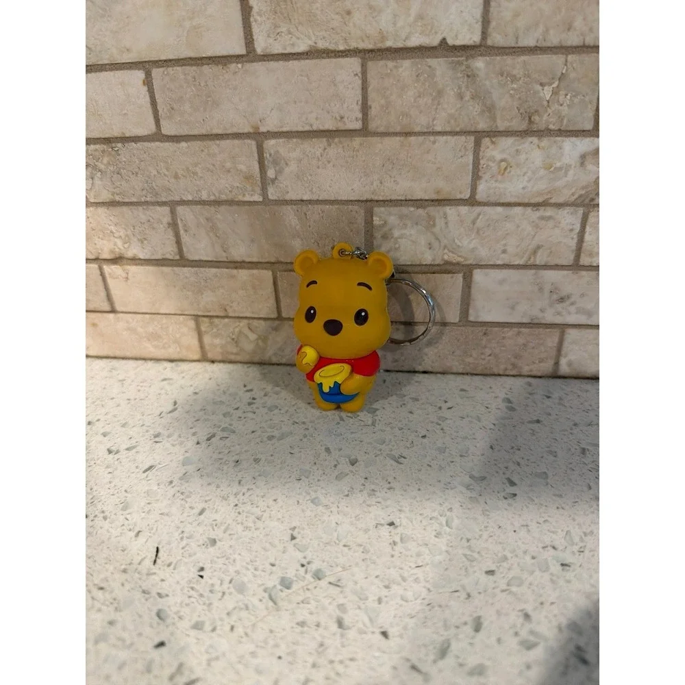Disney Winnie The‎ Pooh Oozing Pot Of Honey Figural Rubber Keychain